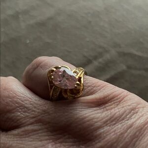 Elegant Gold Ring with Pink Stone